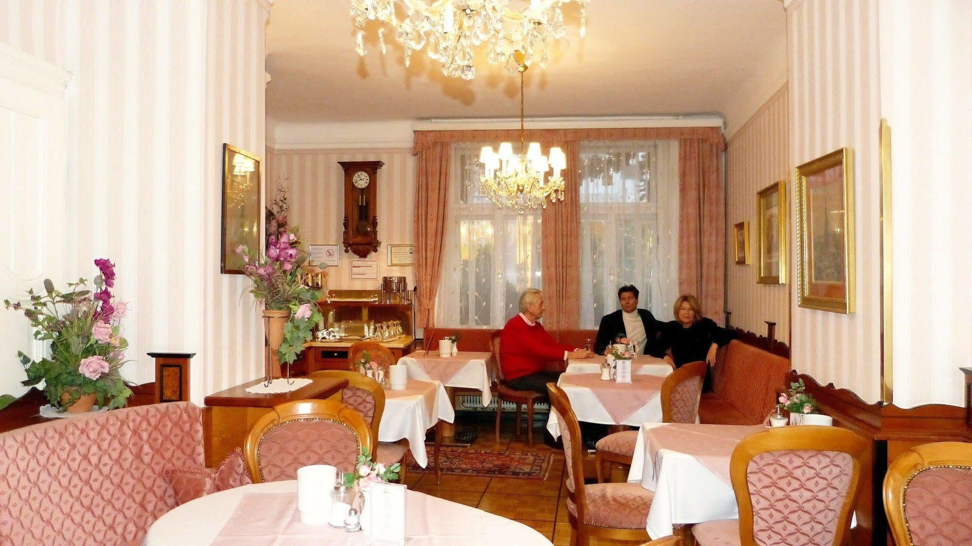 Hotel Zur Wiener Staatsoper Eksteriør billede